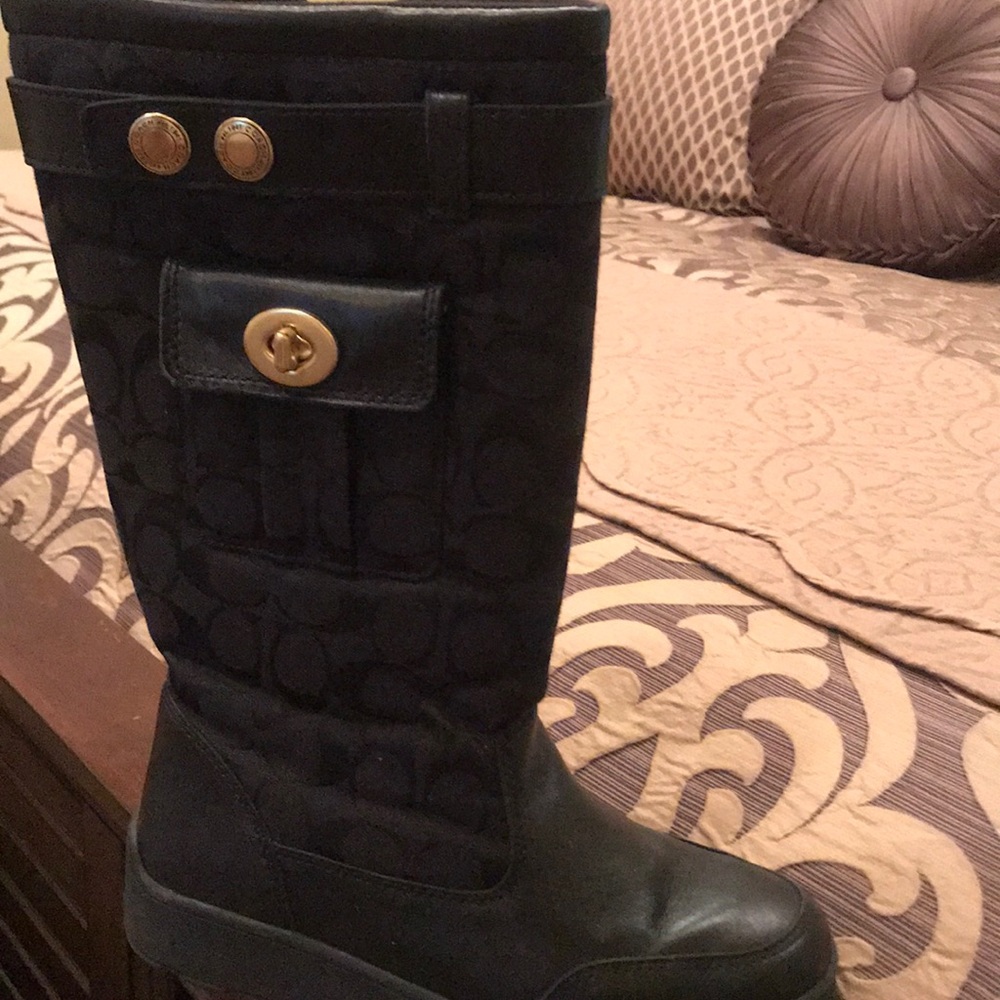 Coach boots